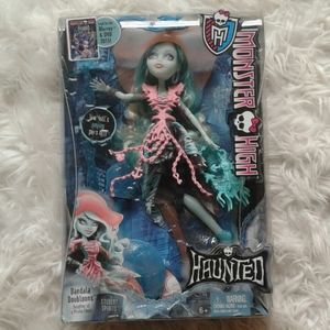 Vandala Doubloons Monster high doll.
